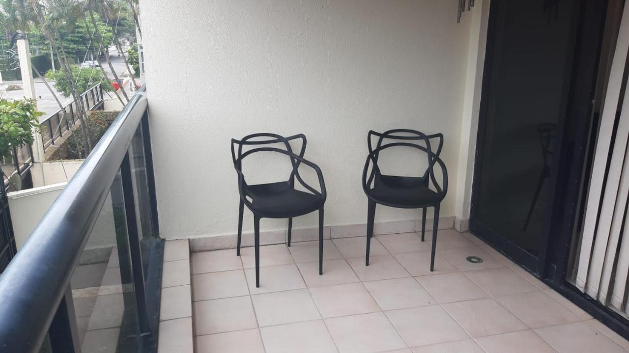 Apartamento Enseada 3 Quartos, 8 Pessoas